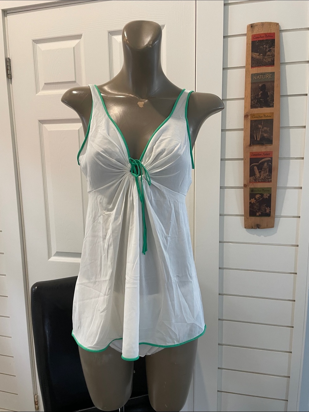 Vassarette vintage lingerie set tank panties